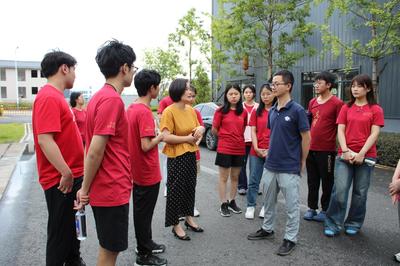 中國人民大學(xué)生態(tài)環(huán)境學(xué)院 塑木鋪板